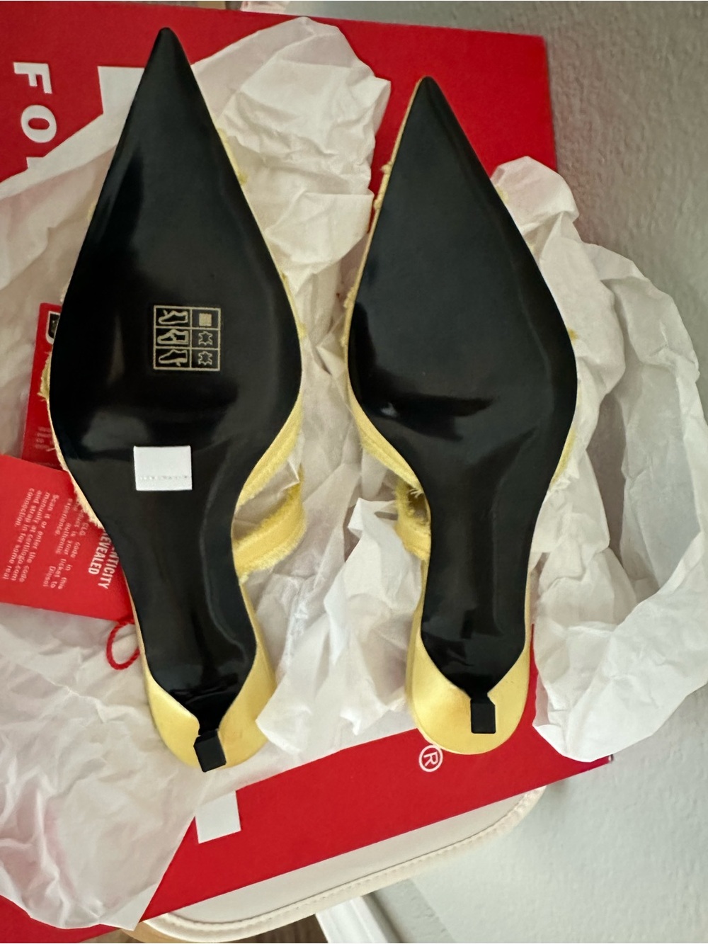 Diesel D-Kittie ML - Satin Mules With Criss-Cross Toe - Picture 14 of 17